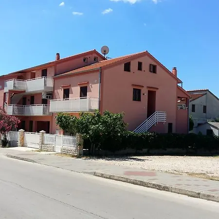 Appartement Marija *
